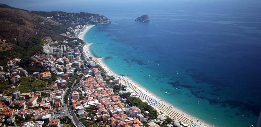 Hotel Riviera 3 Stelle Con Piscina Estiva Gratuita E Garage A Pagamento สโปตัวร์โน ภายนอก รูปภาพ